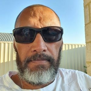 Meet your Posher, Warren